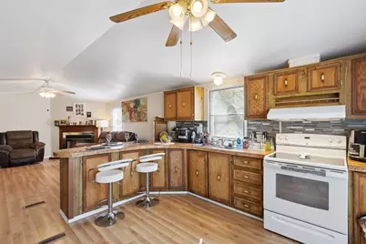 579 Park Avenue, Belvidere, IL 61008 - Photo 17