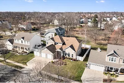 1894 Maine Drive, Elk Grove Village, IL 60007 - Photo 31