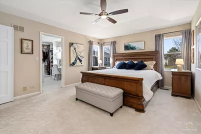 1894 Maine Drive, Elk Grove Village, IL 60007 - Photo 17