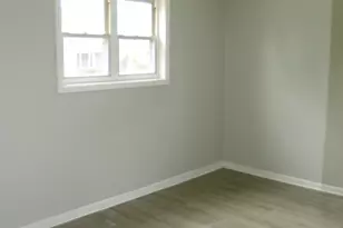 17 Oak Ln, Park Forest, IL 60466 - Photo 7