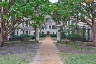 826 Judson Ave, Evanston, IL 60202 - Photo 1