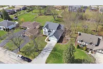 7814 Brookbank Road, Willowbrook, IL 60527 - Photo 27