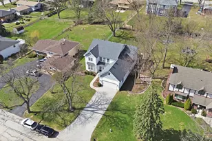 7814 Brookbank Rd, Willowbrook, IL 60527 - Photo 27