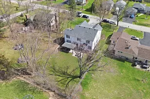 7814 Brookbank Rd, Willowbrook, IL 60527 - Photo 31