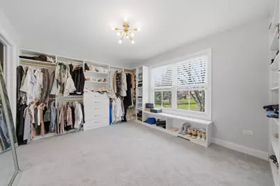 7814 Brookbank Road, Willowbrook, IL 60527 - Photo 21