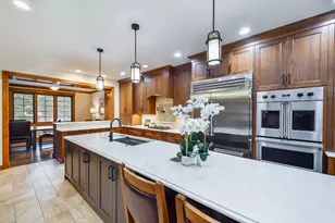 2009 Mackenzie Pl, Wheaton, IL 60187 - Photo 11