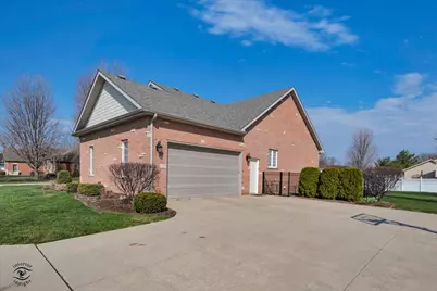 1138 Game Trail S, Bourbonnais, IL 60914 - Photo 3
