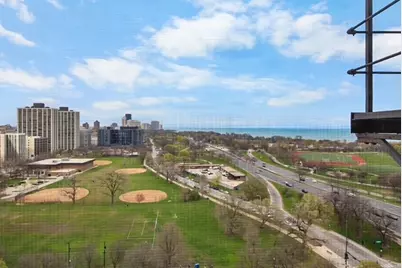 4300 N Marine Drive #1601, Chicago, IL 60613 - Photo 27