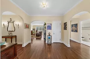 4300 N Marine Dr, Chicago, IL 60613 - Photo 7