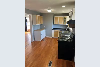 8856 S Washtenaw Avenue, Evergreen Park, IL 60805 - Photo 5