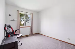 625 Fairview Ln, South Elgin, IL 60177 - Photo 21
