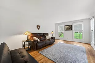 1122 Creekside Dr, Wheaton, IL 60189 - Photo 15