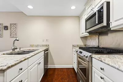 1122 Creekside Drive, Wheaton, IL 60189 - Photo 11