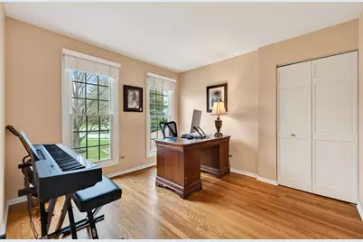 1122 Creekside Drive, Wheaton, IL 60189 - Photo 25