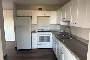 4850 S Lake Park Ave, Chicago, IL 60615 - Photo 5