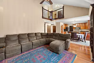 1630 Castaway Ct, Hoffman Estates, IL 60010 - Photo 21