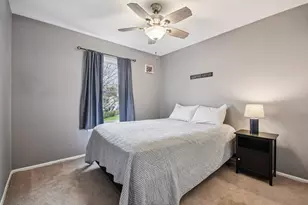 4425 Castlebar Ln, Hanover Park, IL 60133 - Photo 27