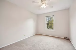 4425 Castlebar Ln, Hanover Park, IL 60133 - Photo 17