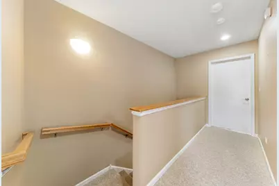 2411 N 75th Avenue, Elmwood Park, IL 60707 - Photo 9