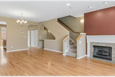 2411 N 75th Avenue, Elmwood Park, IL 60707 - Photo 3