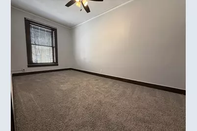 111 1/2 E Jefferson Street #1, Morris, IL 60450 - Photo 9