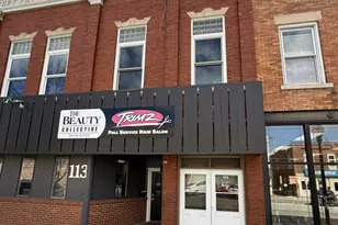 111 1/2 E Jefferson St, Morris, IL 60450 - Photo 1