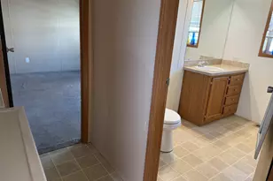 1712 S Dixie Hwy, Crete, IL 60417 - Photo 5