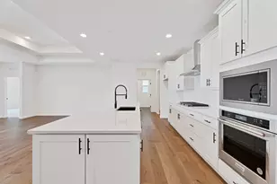 3284 Mallory Creek Ln, Aurora, IL 60503 - Photo 3