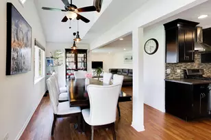 5S671 Buttonwood Ct, Naperville, IL 60540 - Photo 9