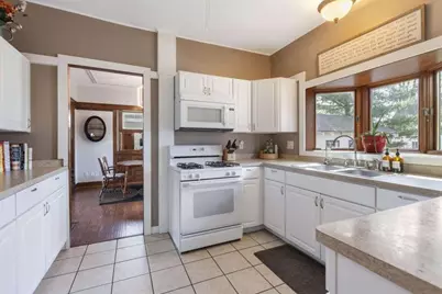 115 Maple Avenue, Walworth, WI 53184 - Photo 7