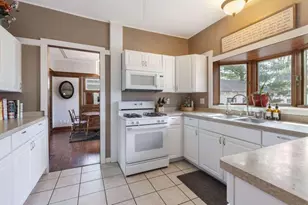 115 Maple Ave, Walworth, WI 53184 - Photo 7