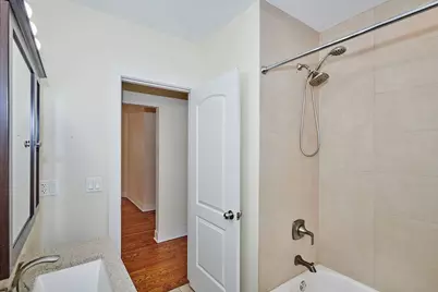 6241 N Claremont Avenue #3, Chicago, IL 60659 - Photo 21