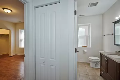 6241 N Claremont Avenue #3, Chicago, IL 60659 - Photo 25