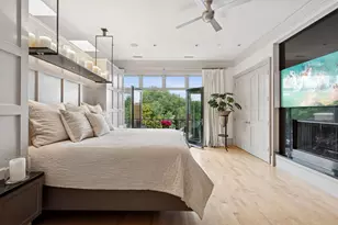 2217 N Clybourn Ave, Chicago, IL 60614 - Photo 13