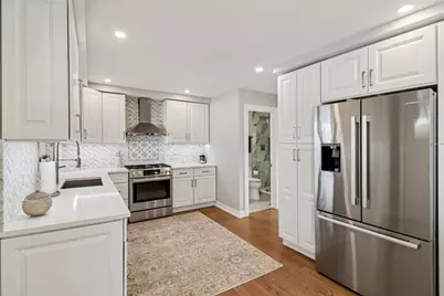 9262 N Woodland Drive, Niles, IL 60714 - Photo 7