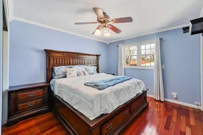 6928 W Crandall Avenue, Worth, IL 60482 - Photo 11