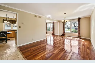 6928 W Crandall Avenue, Worth, IL 60482 - Photo 3