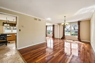 6928 W Crandall Ave, Worth, IL 60482 - Photo 3