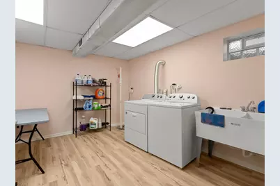 636 E 156th Place, South Holland, IL 60473 - Photo 13