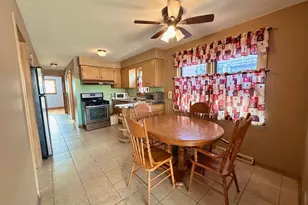 3135 W 38th St, Chicago, IL 60632 - Photo 5