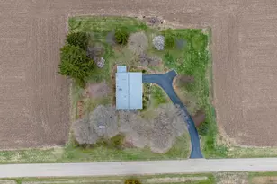 19332 1950 East St, Princeton, IL 61356 - Photo 29