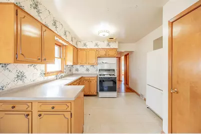 333 Barron Street, Bensenville, IL 60106 - Photo 9