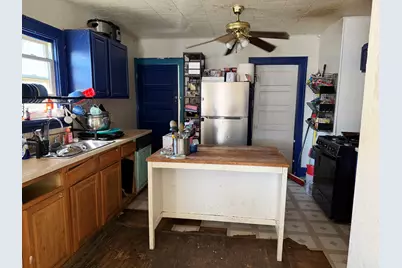 229 N 6th Avenue, Kankakee, IL 60901 - Photo 11