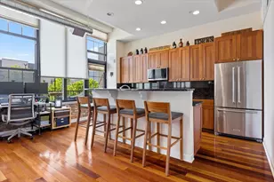 70 E 18th St, Chicago, IL 60616 - Photo 5