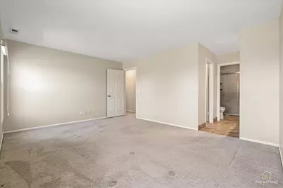 1427 Sutton Court #1427, Vernon Hills, IL 60061 - Photo 15