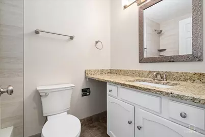 1427 Sutton Court #1427, Vernon Hills, IL 60061 - Photo 21