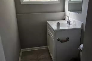 3949 168th Pl, Country Club Hills, IL 60478 - Photo 9