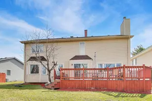 1075 Longford Rd, Bartlett, IL 60103 - Photo 23
