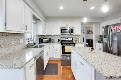 1075 Longford Road, Bartlett, IL 60103 - Photo 27