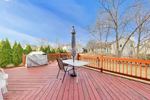 1075 Longford Rd, Bartlett, IL 60103 - Photo 41